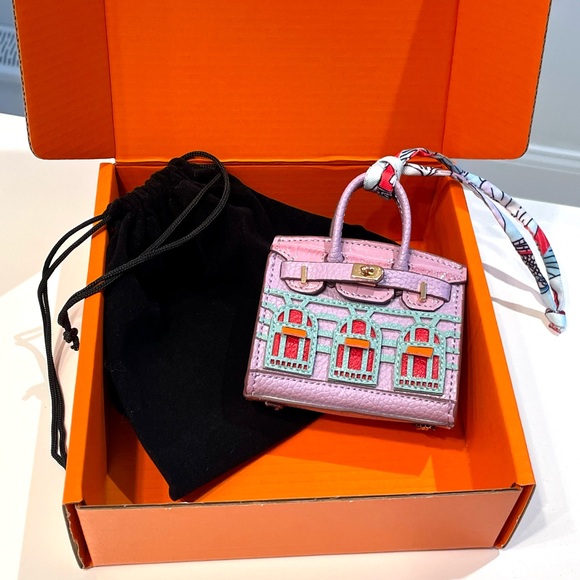 NEW, Little Luxuries bag charms / wallet - Picture 3 of 17